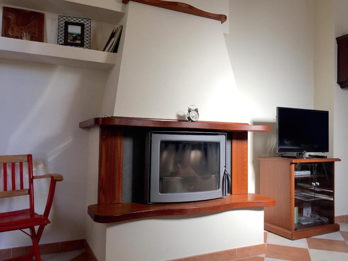 Апартаменты Casa Ondina Ussana - Giardino, Wi-Fi, Aria Condizionata Экстерьер фото